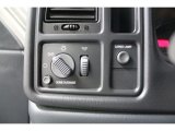 2002 Chevrolet Silverado 1500 LS Regular Cab 4x4 Controls