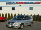 2003 Bright Silver Metallic Dodge Caravan SE #61581005