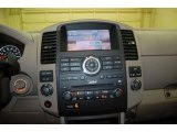 2011 Nissan Pathfinder Silver Controls