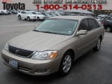 2000 Desert Sand Mica Toyota Avalon XLS #61580191