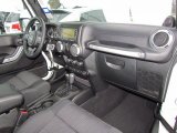 2011 Jeep Wrangler Rubicon 4x4 Dashboard