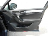 2012 Volkswagen Touareg VR6 FSI Sport 4XMotion Door Panel