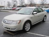 2008 Ford Taurus Limited Front 3/4 View