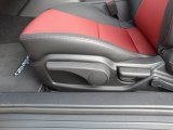 2012 Hyundai Genesis Coupe 3.8 R-Spec Front Seat