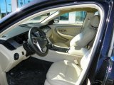 2013 Ford Taurus SEL AWD Front Seat