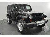 2009 Jeep Wrangler Sahara 4x4 Front 3/4 View