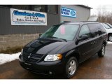 2005 Brilliant Black Crystal Pearl Dodge Grand Caravan SXT #61868374