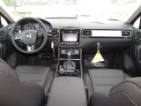 2012 Volkswagen Touareg VR6 FSI Sport 4XMotion Dashboard