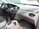 2003 Ford Focus SE Wagon Dashboard