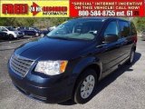 2009 Modern Blue Pearl Chrysler Town & Country LX #62036692