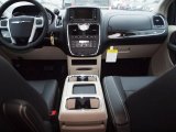 2012 Chrysler Town & Country Touring Dashboard
