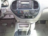2002 Toyota Sequoia SR5 Controls