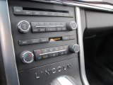 2010 Lincoln MKS AWD Controls