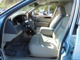 2011 Lincoln Town Car Signature Limited Front Seat