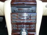 2008 Bentley Azure  Controls