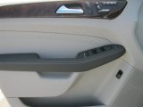 2012 Mercedes-Benz ML 550 4Matic Door Panel