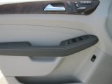 2012 Mercedes-Benz ML 550 4Matic Door Panel