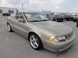 2002 Volvo C70 HT Convertible Data, Info and Specs