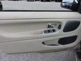 2002 Volvo C70 HT Convertible Door Panel