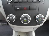 2007 Kia Spectra EX Sedan Controls