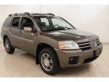 2004 Mitsubishi Endeavor Limited Front 3/4 View