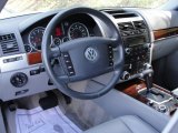 2005 Volkswagen Touareg V6 Dashboard
