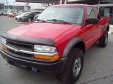 2001 Victory Red Chevrolet S10 ZR2 Extended Cab 4x4 #62530605