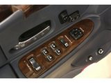 2000 Lincoln Town Car Executive Controls