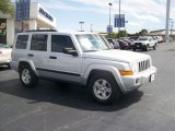 2006 Bright Silver Metallic Jeep Commander  #62596148