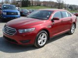 2013 Ford Taurus SEL AWD Front 3/4 View