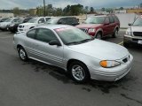 2002 Pontiac Grand Am SE Coupe Data, Info and Specs