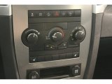 2010 Jeep Grand Cherokee Laredo 4x4 Controls