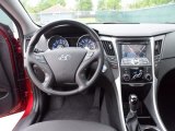 2011 Hyundai Sonata SE Dashboard