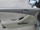 2007 Nissan Altima 2.5 S Door Panel