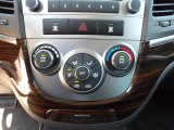2012 Hyundai Santa Fe SE V6 Controls
