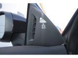 2011 Volvo C70 T5 Volvo side view BLIS system