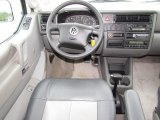 2002 Volkswagen EuroVan GLS Dashboard