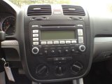 2007 Volkswagen Jetta 2.5 Sedan Controls