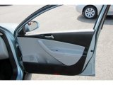 2007 Volkswagen Passat 2.0T Sedan Door Panel
