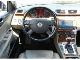 2006 Volkswagen Passat 3.6 Sedan Dashboard