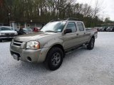 2003 Nissan Frontier XE V6 Crew Cab 4x4 Front 3/4 View