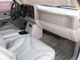 2001 GMC Yukon XL SLT 4x4 Dashboard