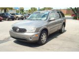 2005 Buick Rainier CXL Front 3/4 View