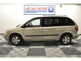 2006 Linen Gold Metallic Pearl Dodge Caravan SXT #63038719