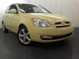 2008 Mellow Yellow Hyundai Accent SE Coupe #63101147
