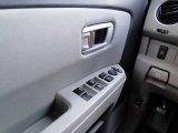 2010 Honda Pilot LX Controls