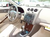 2012 Nissan Altima 3.5 SR Coupe Blonde Interior