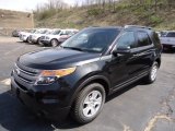 2013 Ford Explorer 4WD Front 3/4 View