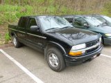 2003 Black Onyx Chevrolet S10 LS Crew Cab 4x4 #63319362
