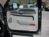 2005 Ford F350 Super Duty XLT Regular Cab 4x4 Door Panel